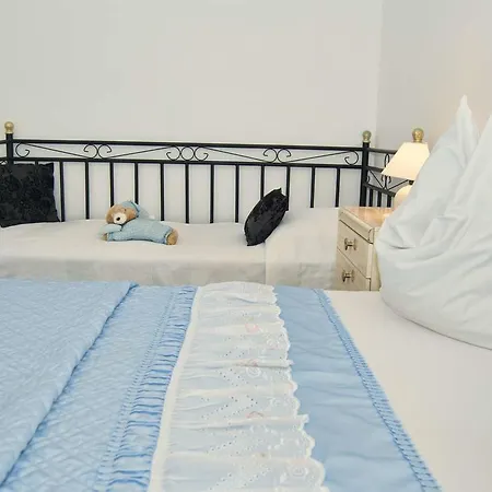 Apartamento Zderic 735 Gradac (Split-Dalmatia)