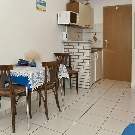 Apartamento Zderic 735 *